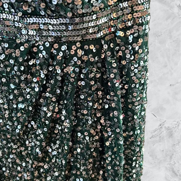 NWT Mac Duggal Forest Green Sequin Embellished Trumpet Gown MSRP $675 - Picture 6 of 7